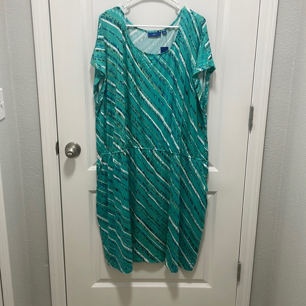 Women’s Apt 9 Teal Dress with Pockets- Size 3X  NWT